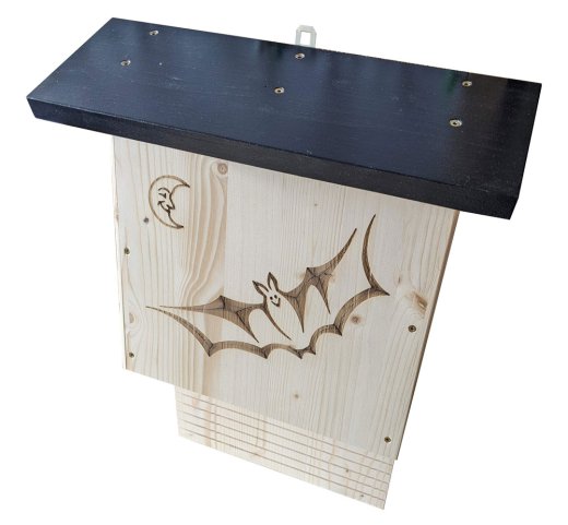 Fledermaushaus mit schwarzem Dach