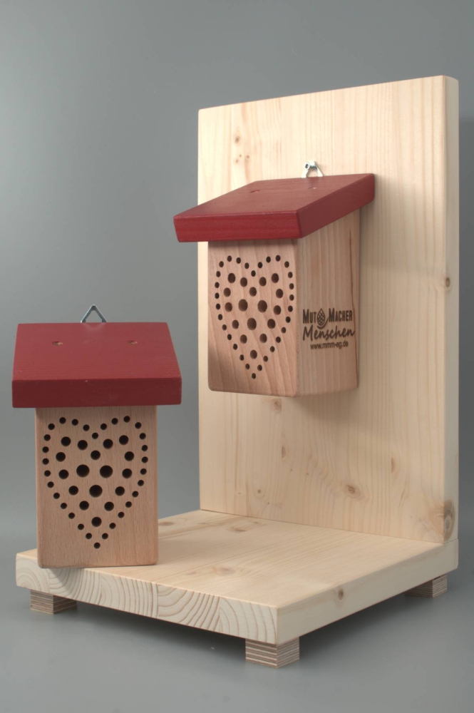 Wildbienenhaus "Herz"